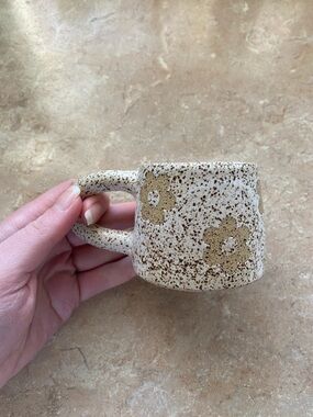 Speckled Ceramic Daisy Espresso Mug in Cream and Brown